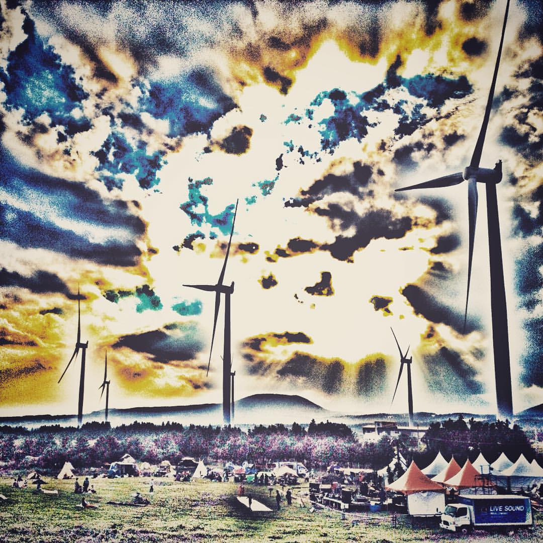 peace fest windmills stage psychedelic