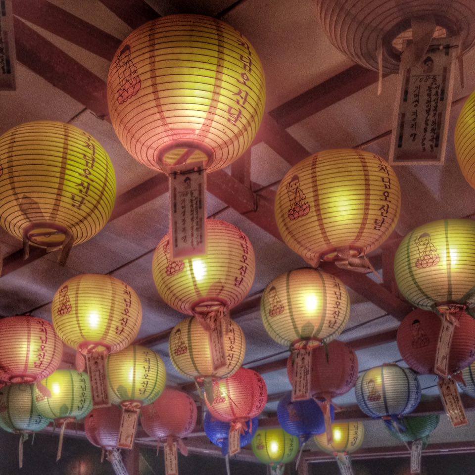paper lanturns jeju new years