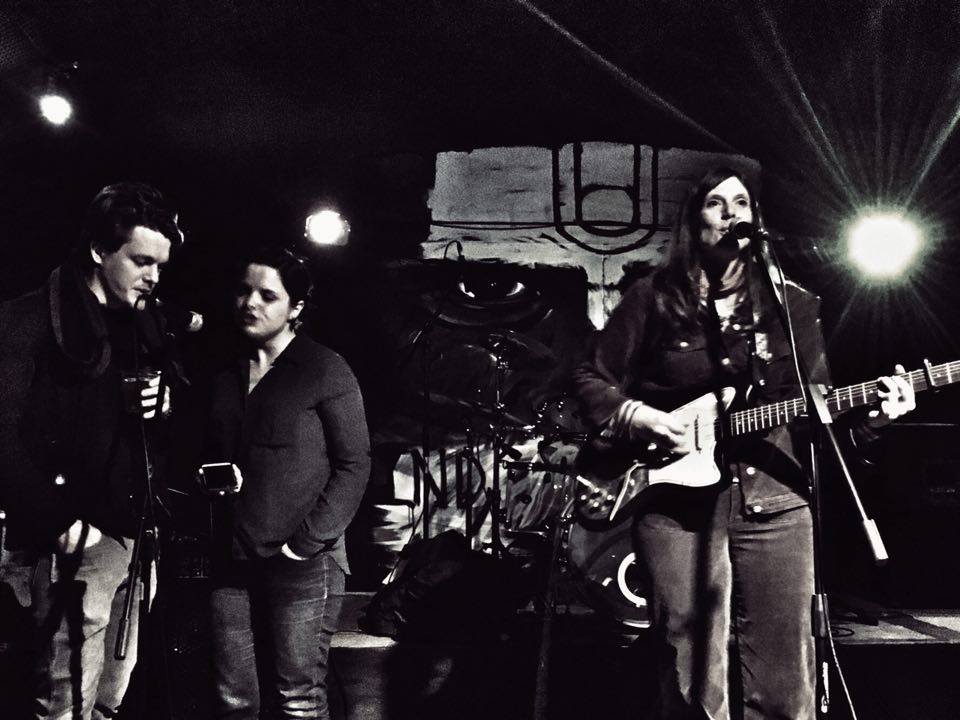 tim ann ruth indie bar