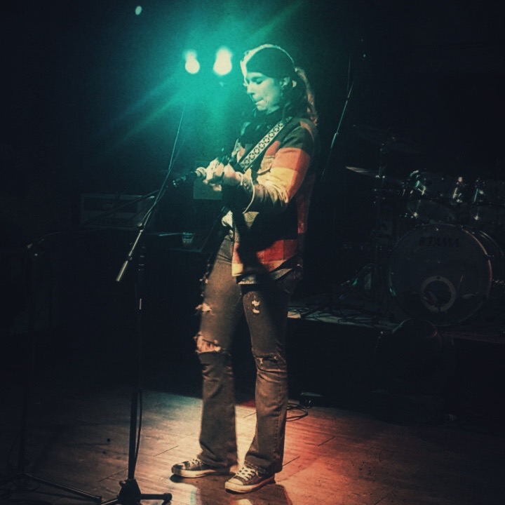 indie bar lead belly ruth pic